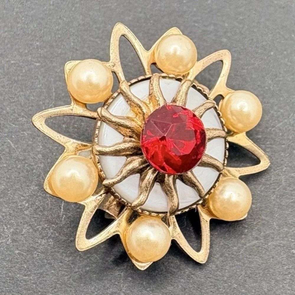 Vintage Starburst Brooch Red Rhinestone Faux Pearl Snowflake Gold Tone Dainty 1